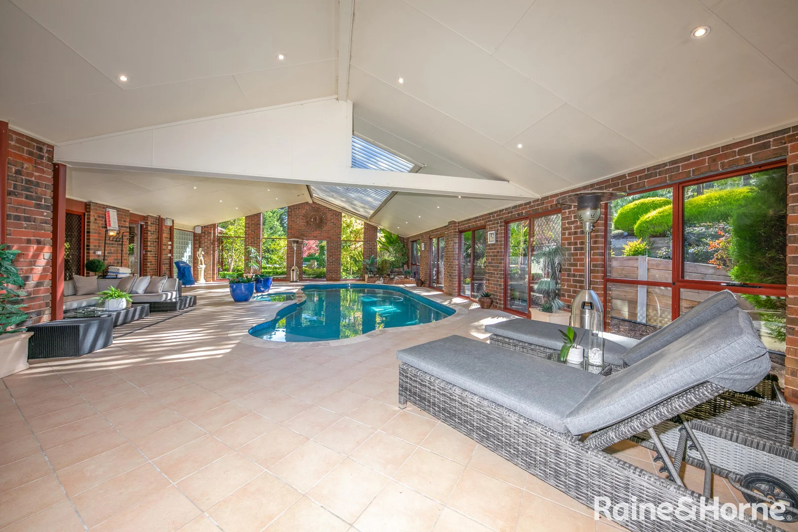 Additional image 20 of 56 Outawood Rise, Gisborne VIC 3437