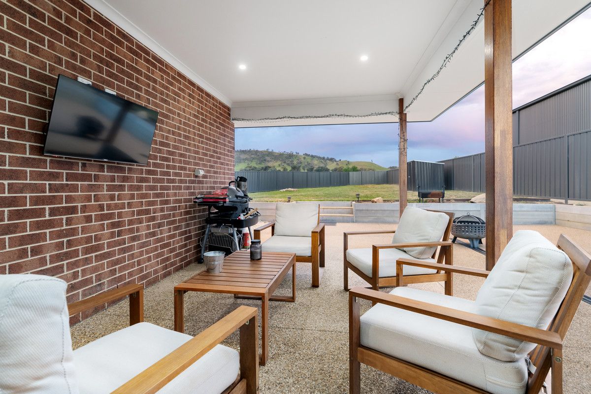 3 Davis Court, Tangambalanga VIC 3691, Image 0