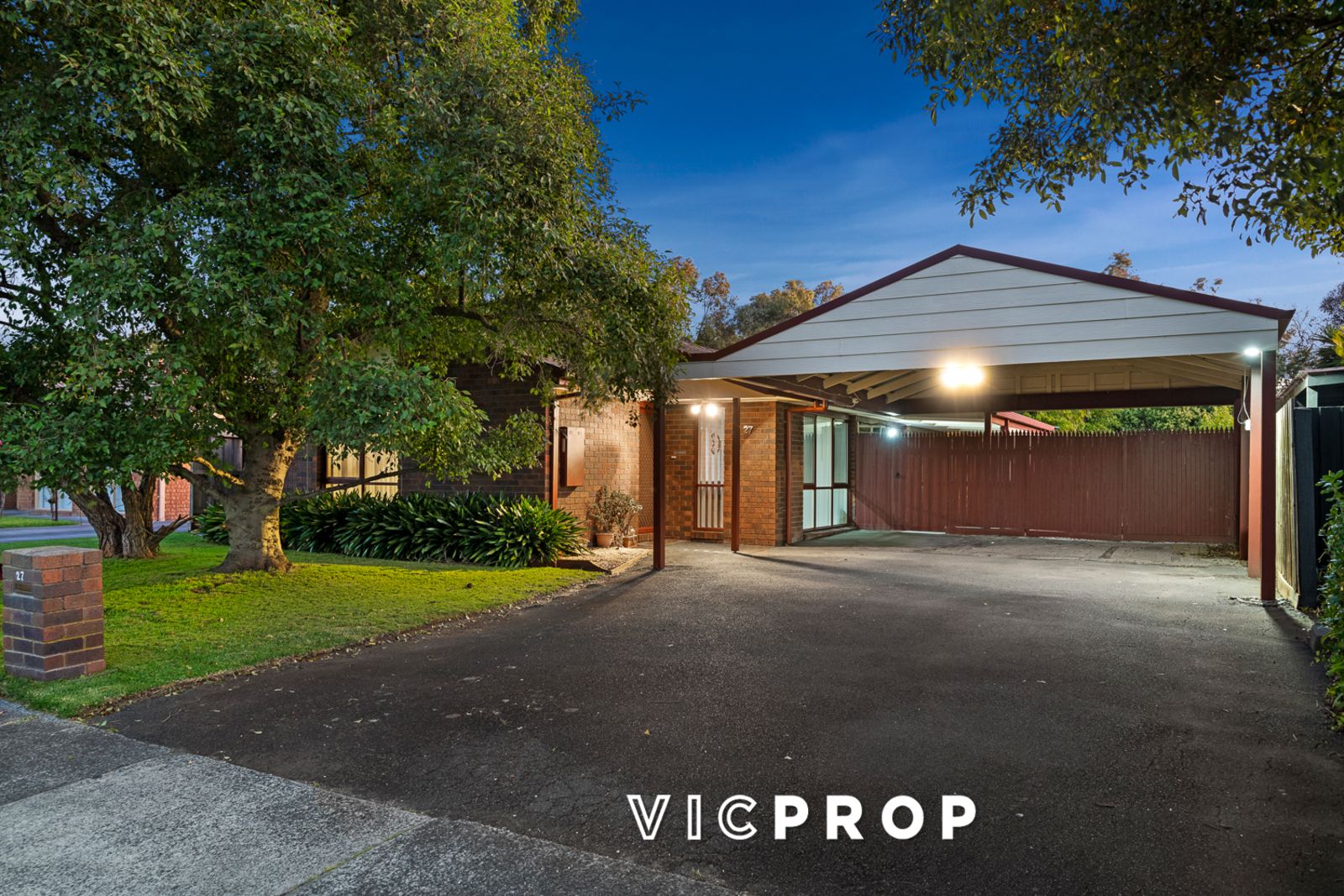 27 Trefoil Street, Ferntree Gully VIC 3156, Image 1