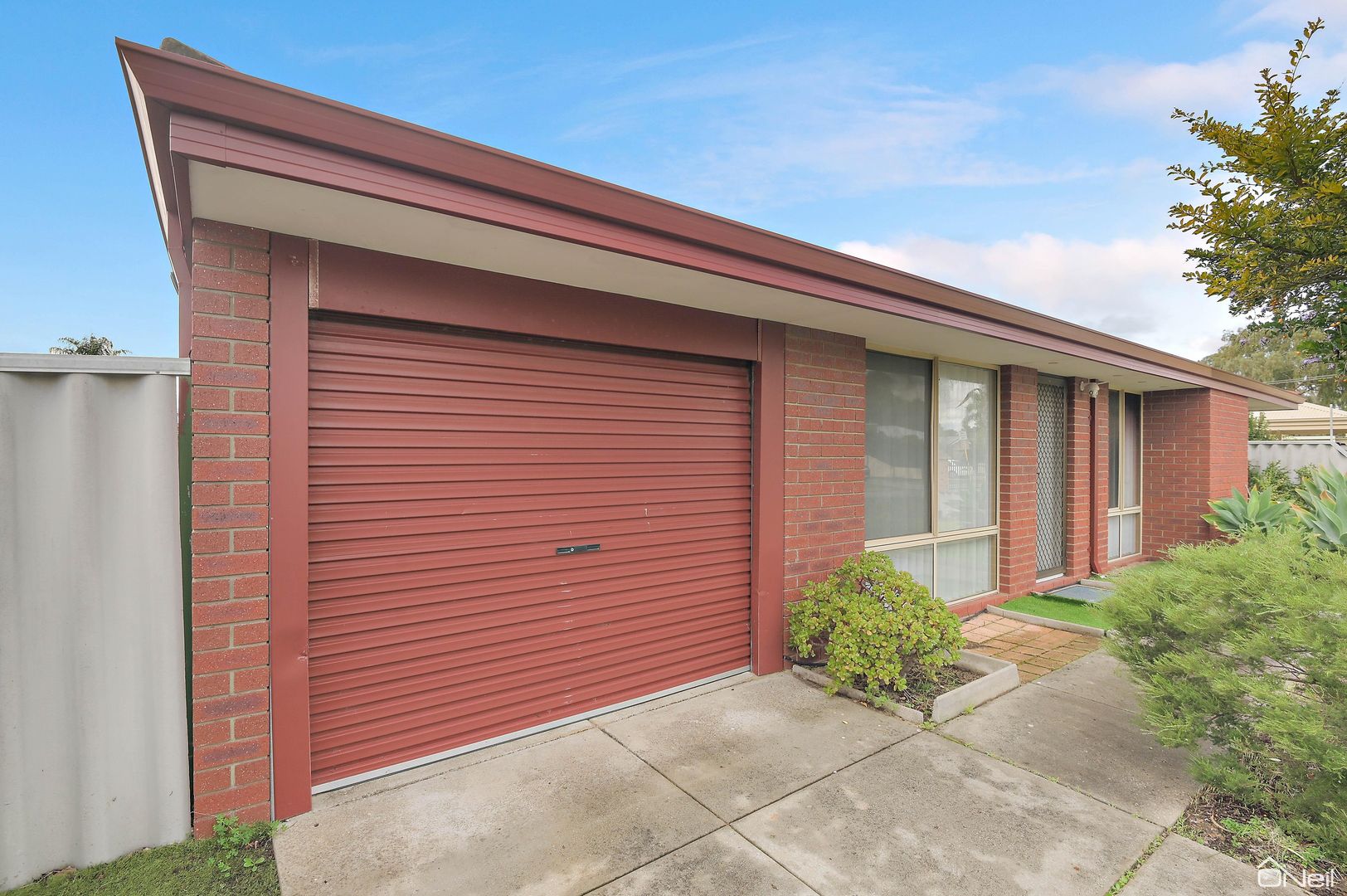 5 Firetail Court, Seville Grove WA 6112, Image 2