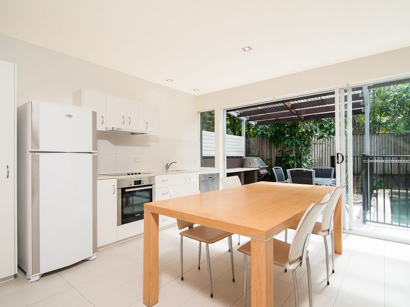 2 Oasis 8 Morning Close, PORT DOUGLAS QLD 4877, Image 1