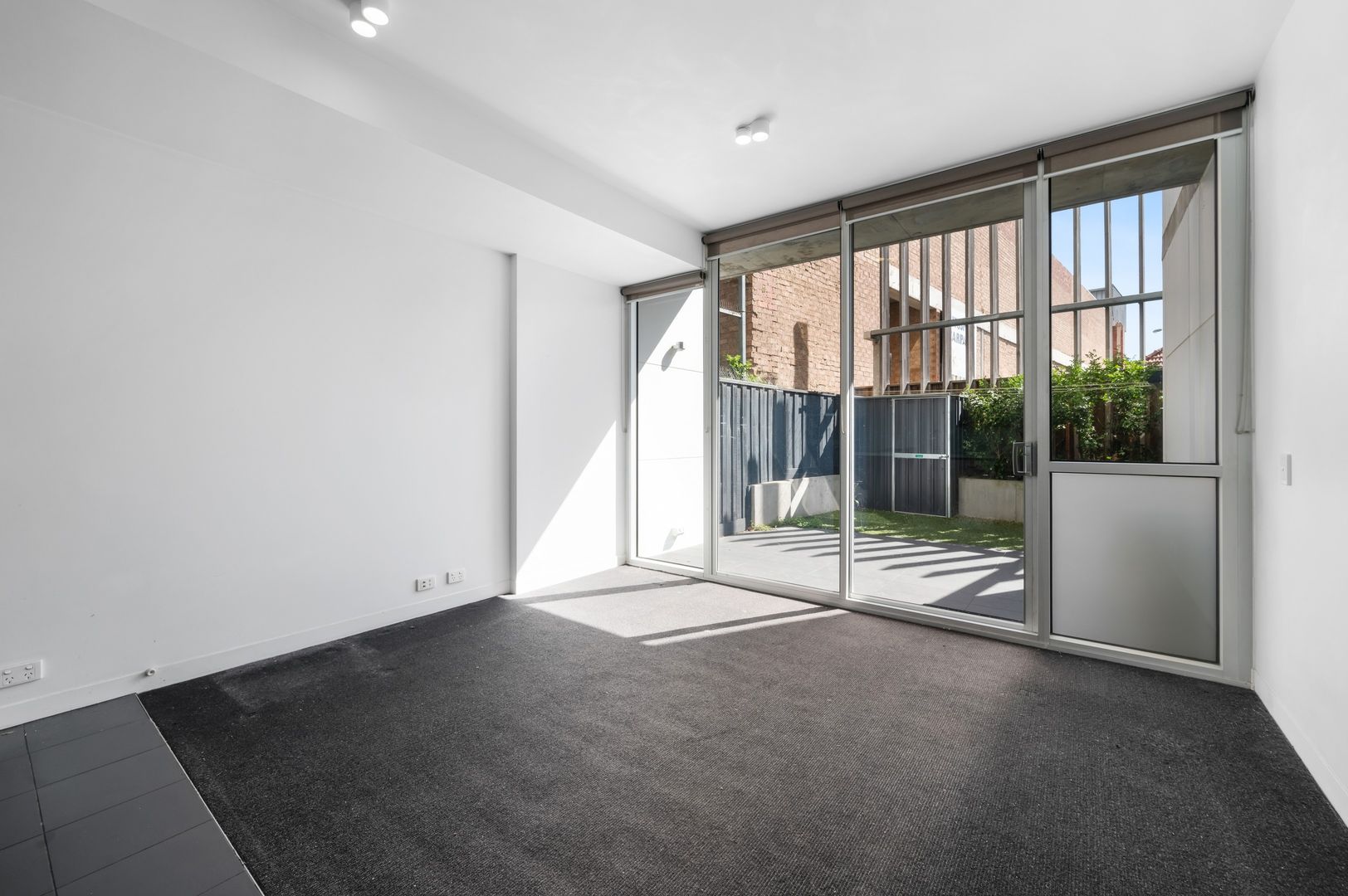 5/4 Bik Lane, Fitzroy North VIC 3068, Image 2