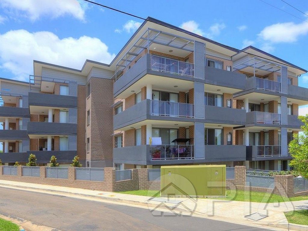 16/2-4 Belinda Place, Mays Hill NSW 2145