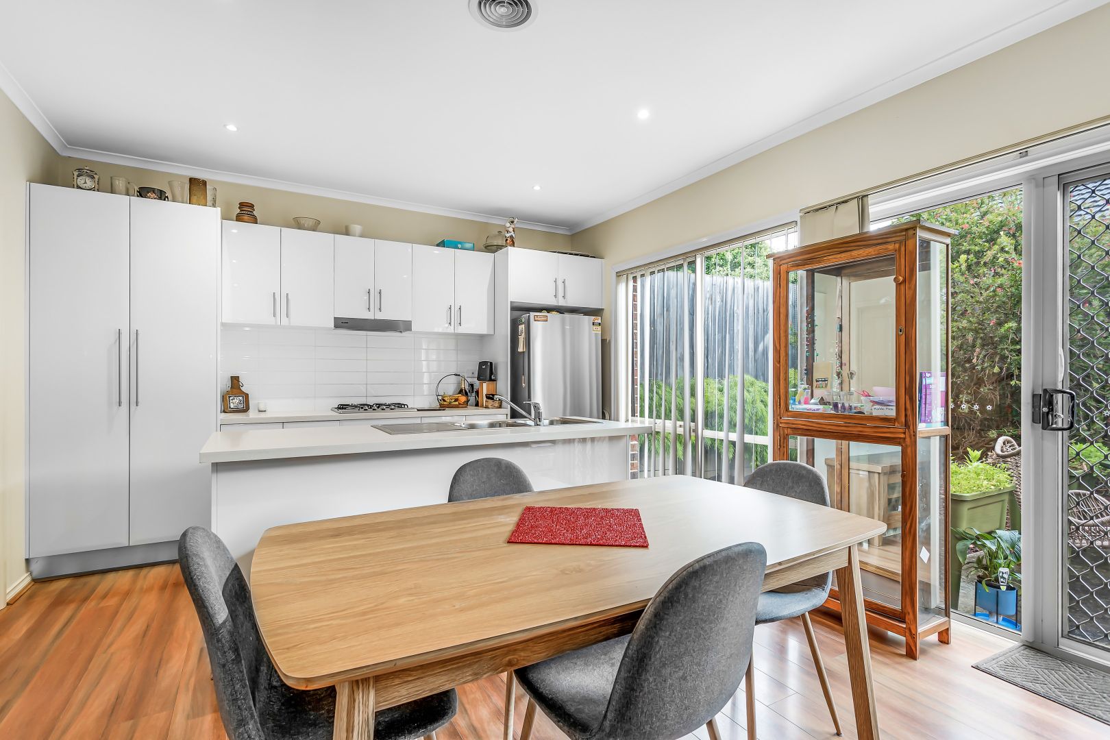 2/196 Hull Road, Mooroolbark VIC 3138, Image 2