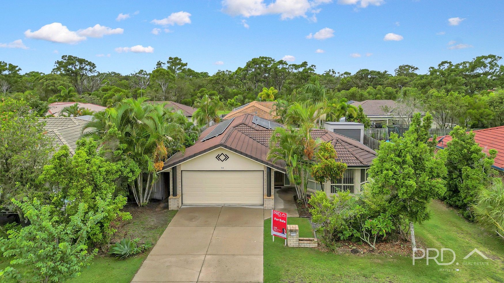 14 Topaz Circuit, Urangan QLD 4655 Domain