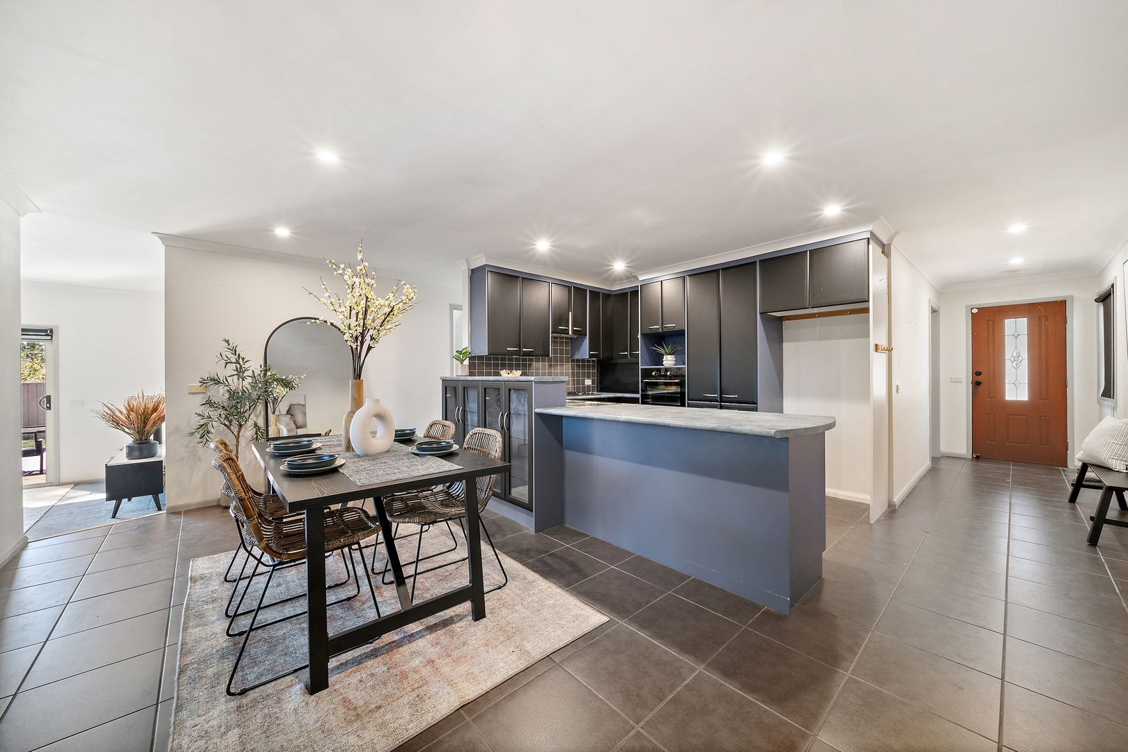 2/13 Balonne Street, Kaleen ACT 2617, Image 2