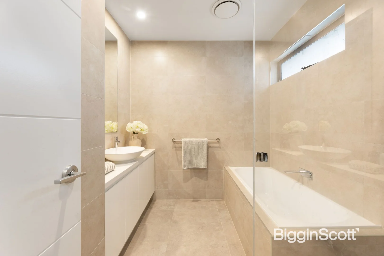 Additional image 12 of 2/240 Morack Road, Vermont South VIC 3133