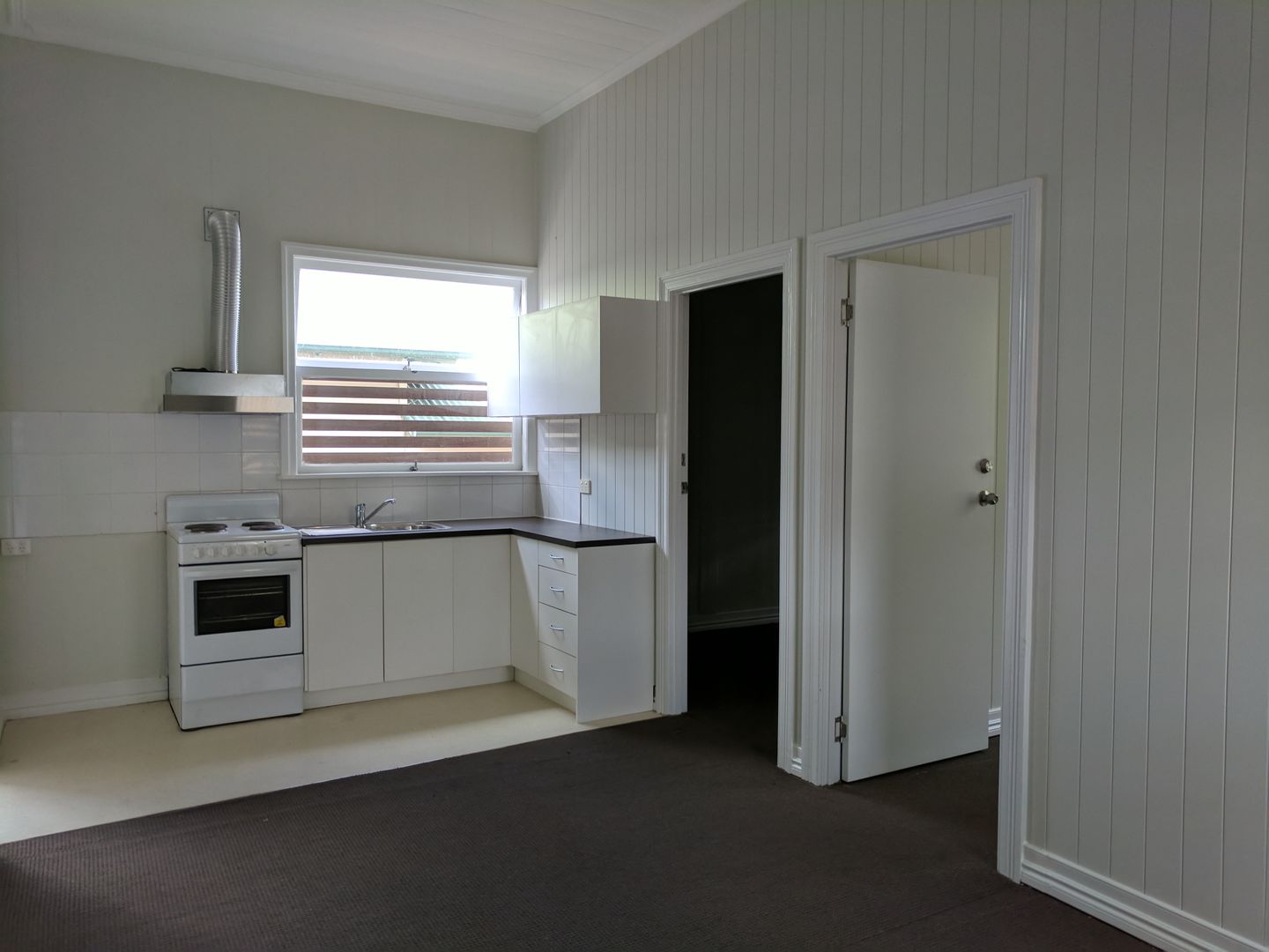 2 bedrooms Apartment / Unit / Flat in 2/37 Latrobe Street EAST BRISBANE QLD, 4169