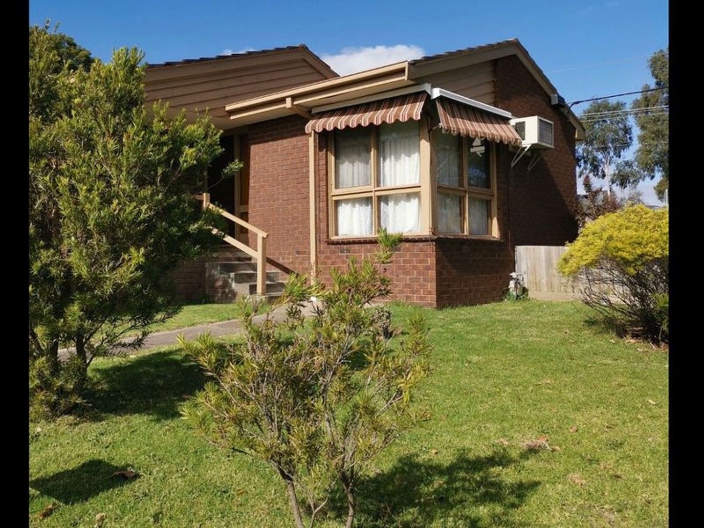 2 bedrooms Apartment / Unit / Flat in 4/2 Adam Avenue HALLAM VIC, 3803