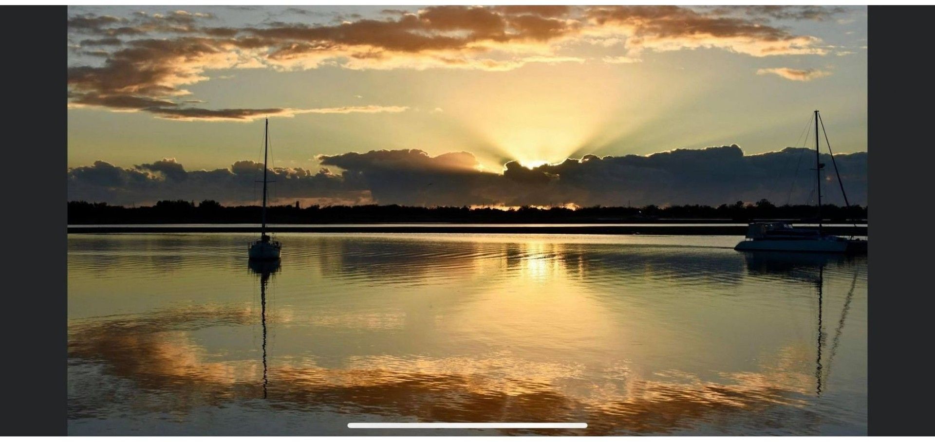 2 bedrooms Apartment / Unit / Flat in  LABRADOR QLD, 4215