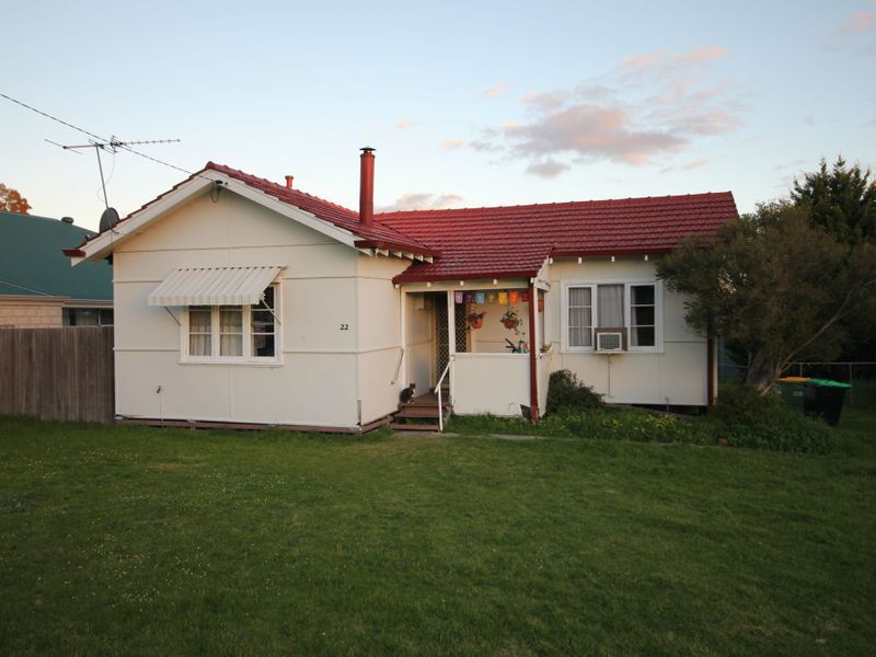 22 Simpson Street, Collie WA 6225, Image 0