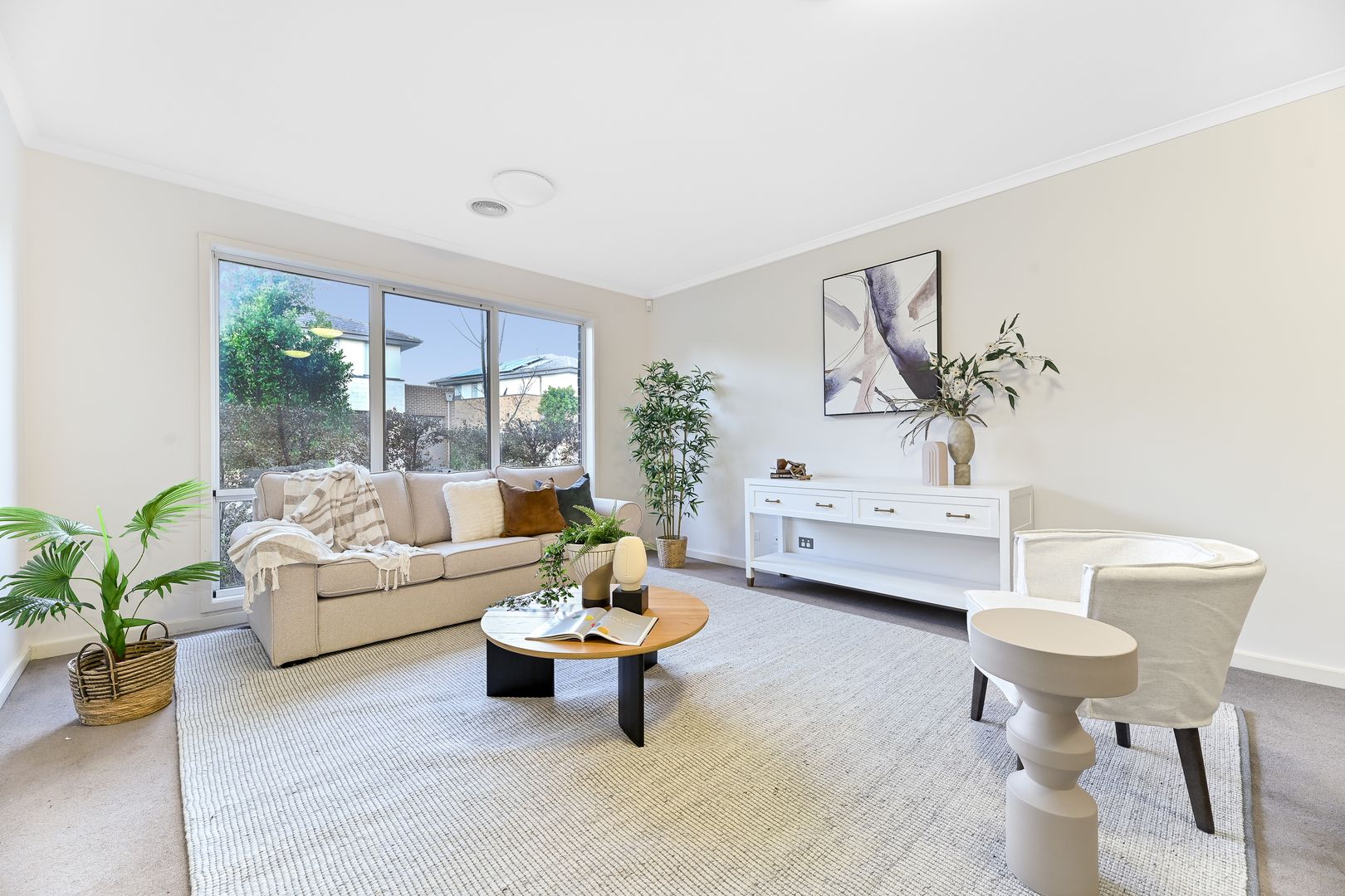 6 Edgbaston Way, Mulgrave VIC 3170, Image 2