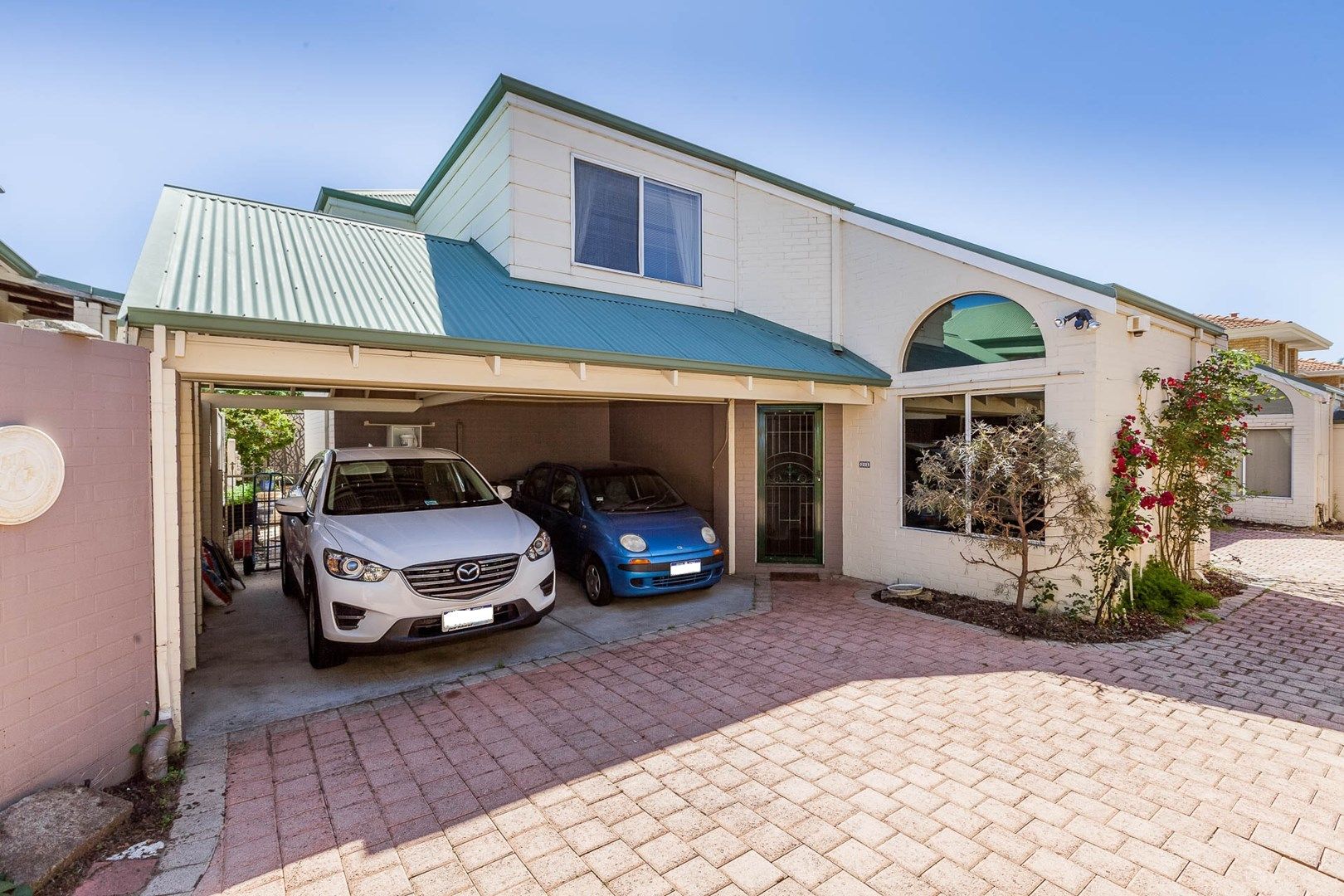 3 bedrooms Townhouse in 20A Leonard Street VICTORIA PARK WA, 6100