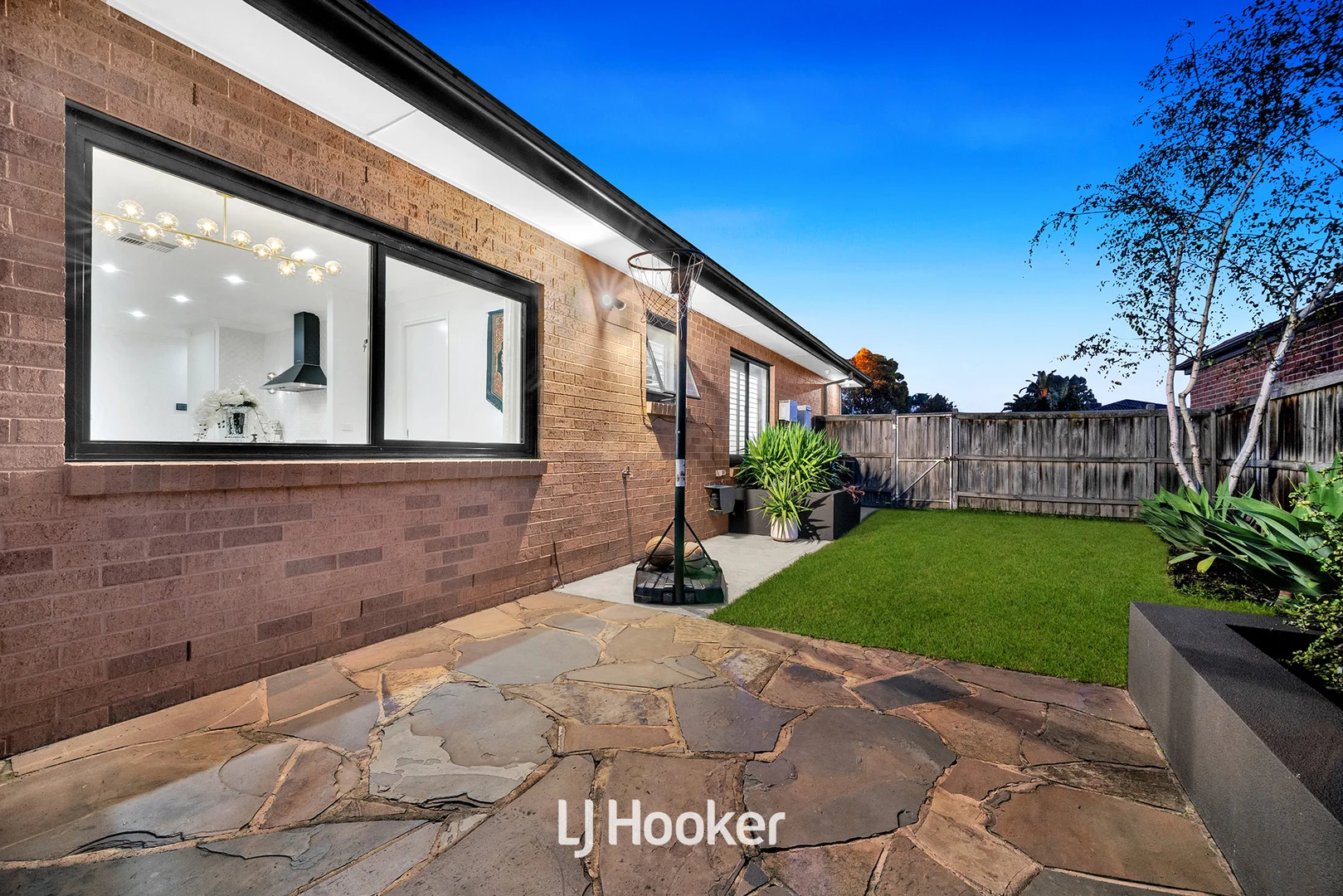 Additional image 26 of 8 Mallett Grove, Lyndhurst VIC 3975