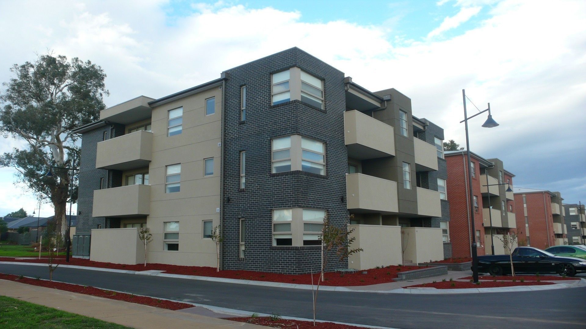 2 bedrooms Apartment / Unit / Flat in 204/42 Rowell Drive MERNDA VIC, 3754