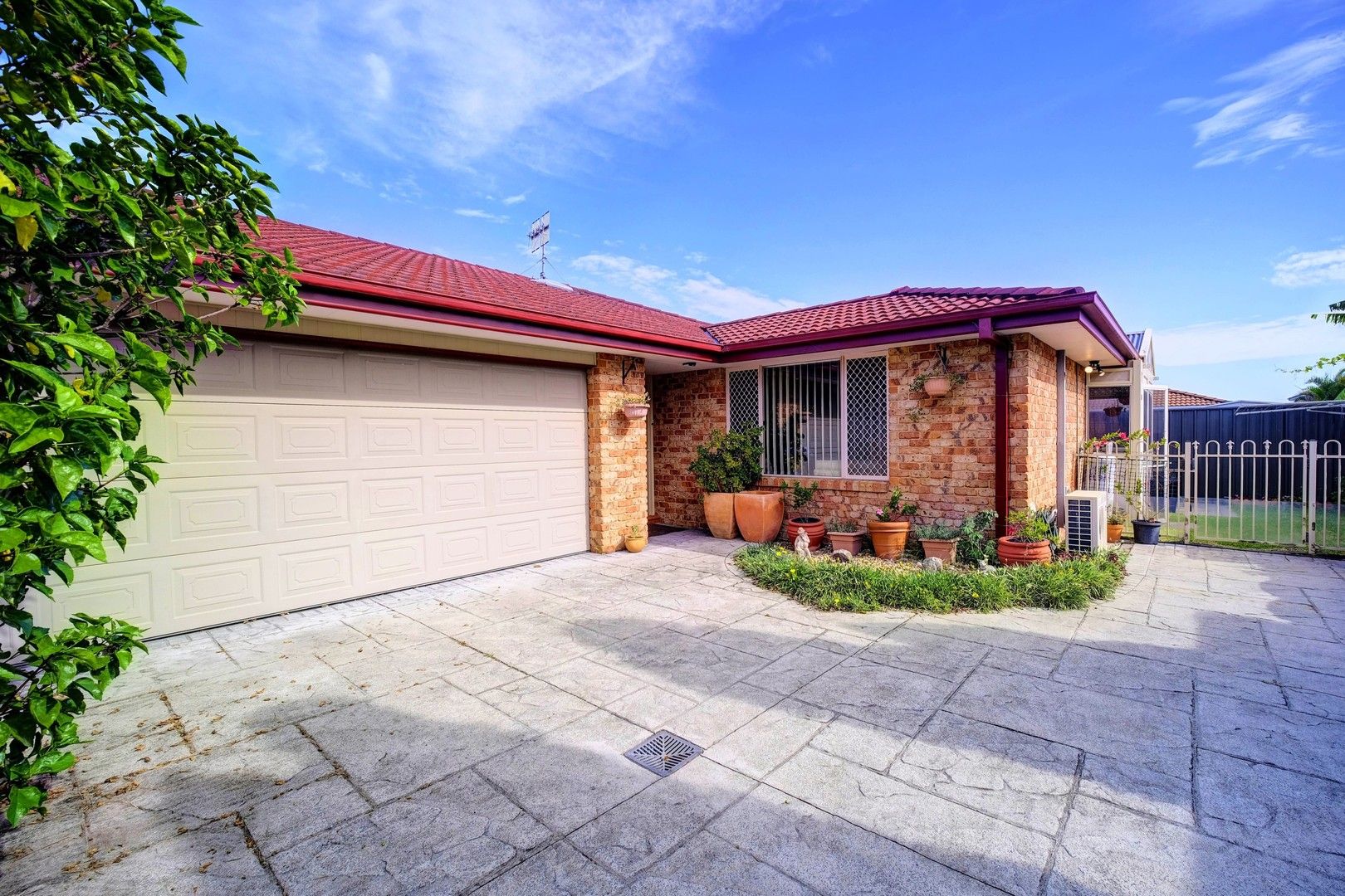 2/20 Amanda Crescent, Forster NSW 2428, Image 0