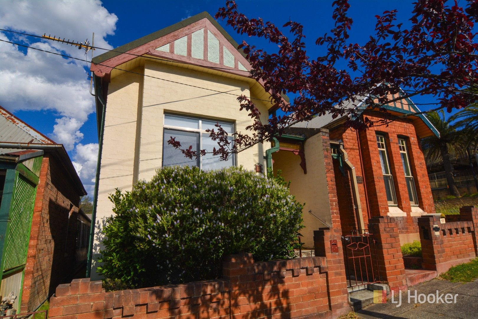 2 bedrooms House in 19 Bridge Street LITHGOW NSW, 2790