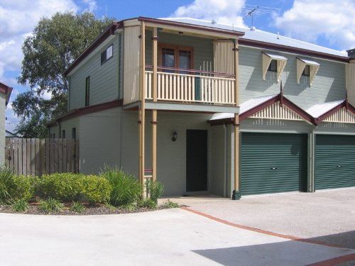 3 bedrooms Townhouse in 7/49-51 Tarana Street CAMP HILL QLD, 4152