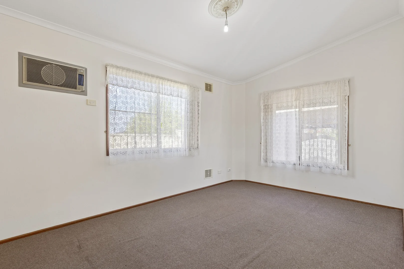 Additional image 8 of 29B Casuarina Drive, Halls Head WA 6210