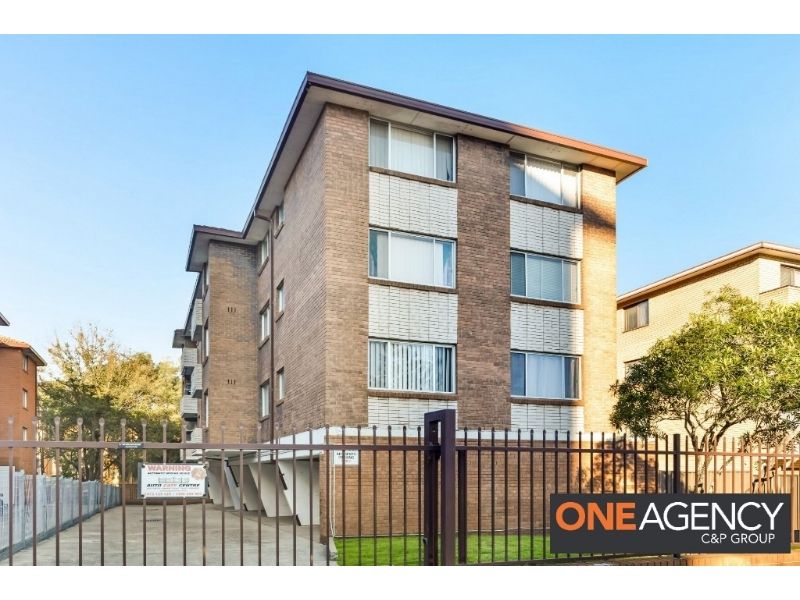 2 bedrooms Apartment / Unit / Flat in 10/36-38 Goulburn Street LIVERPOOL NSW, 2170
