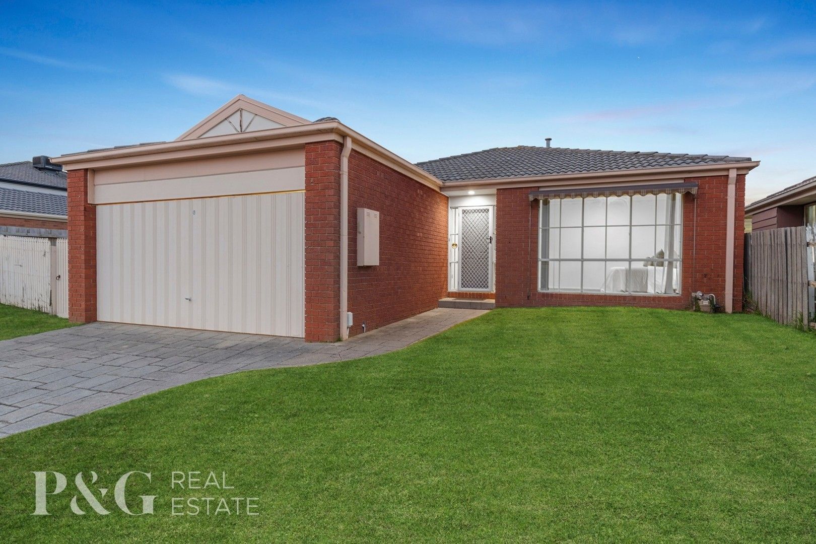 4 bedrooms House in 6 Lighthorse Crescent NARRE WARREN SOUTH VIC, 3805