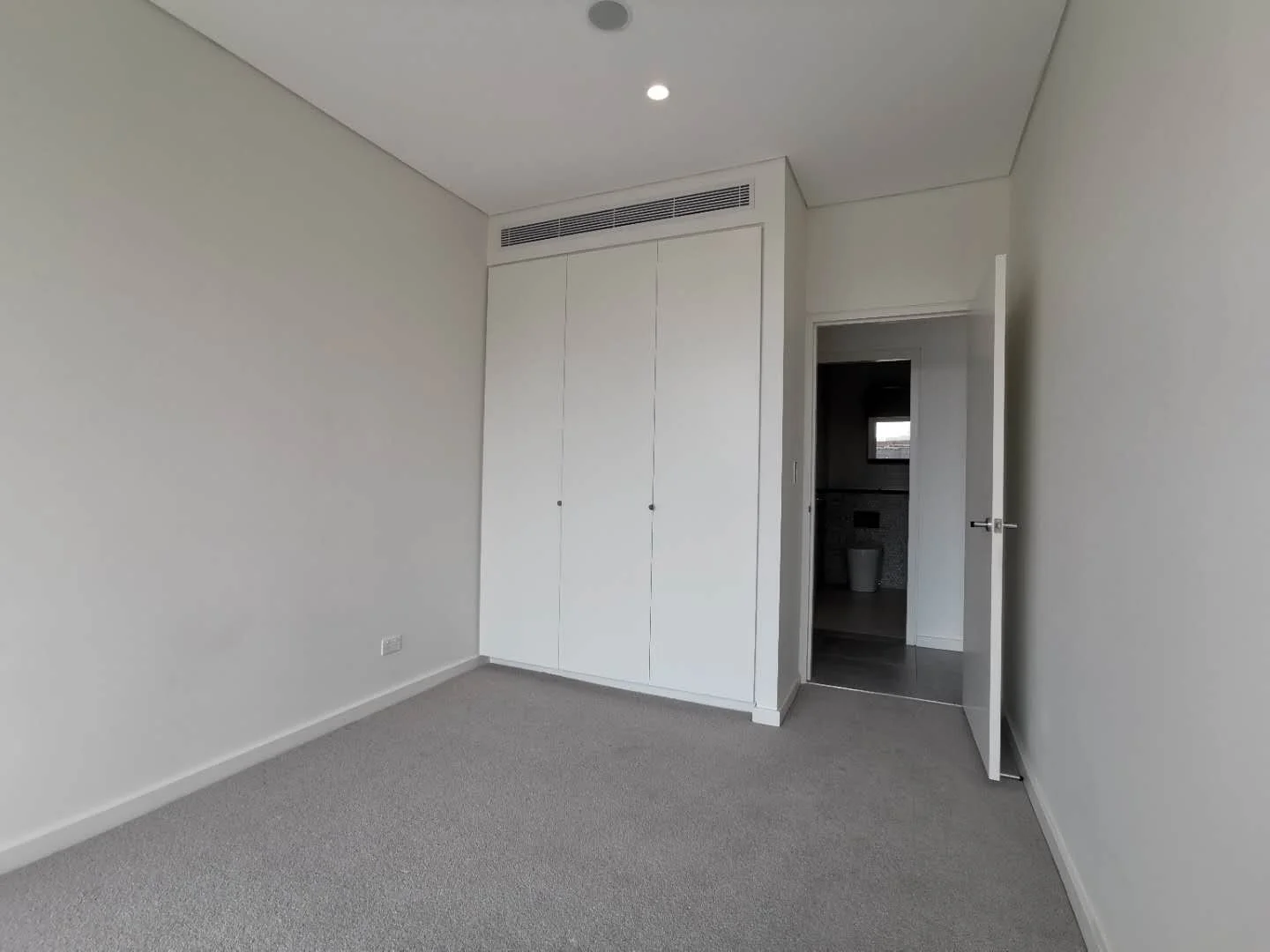 Additional image 4 of Glebe NSW 2037