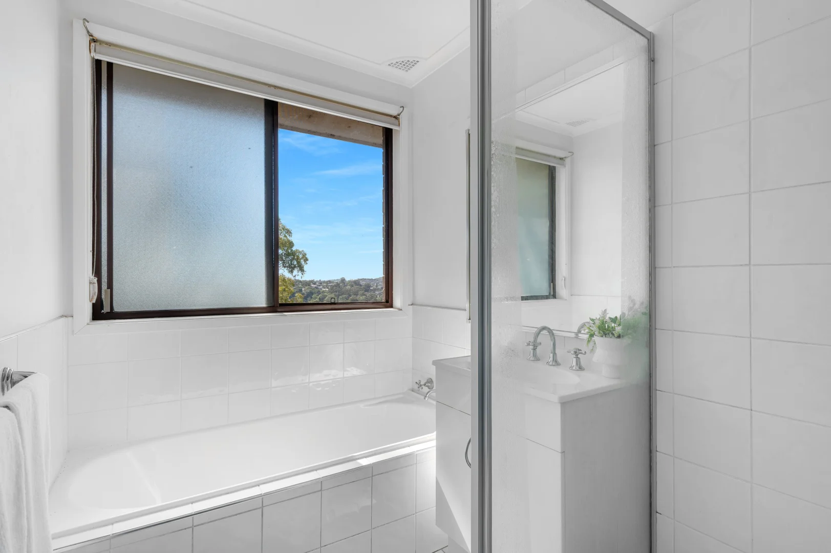 Additional image 9 of 72 Panorama Drive, Farmborough Heights NSW 2526