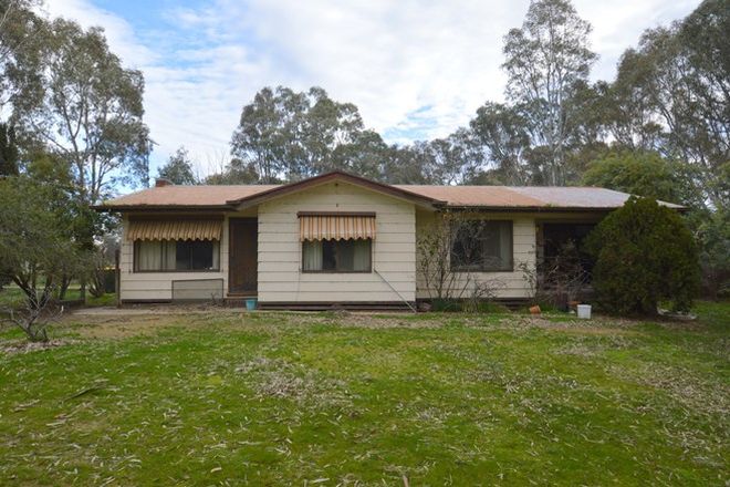 Picture of 8 Dabonde Rd, MOONLIGHT FLAT VIC 3465