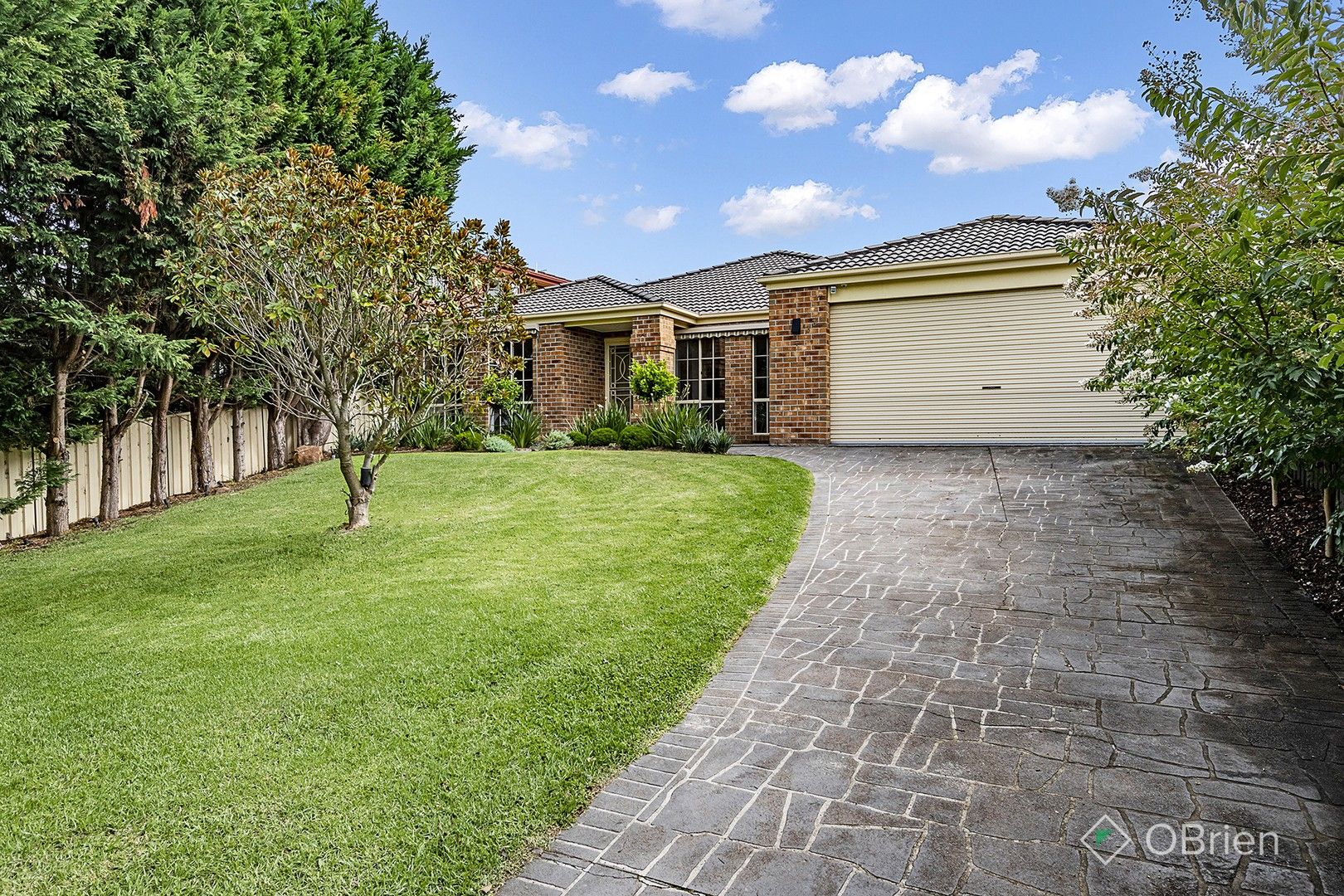 33 Julie Court, Langwarrin VIC 3910, Image 0