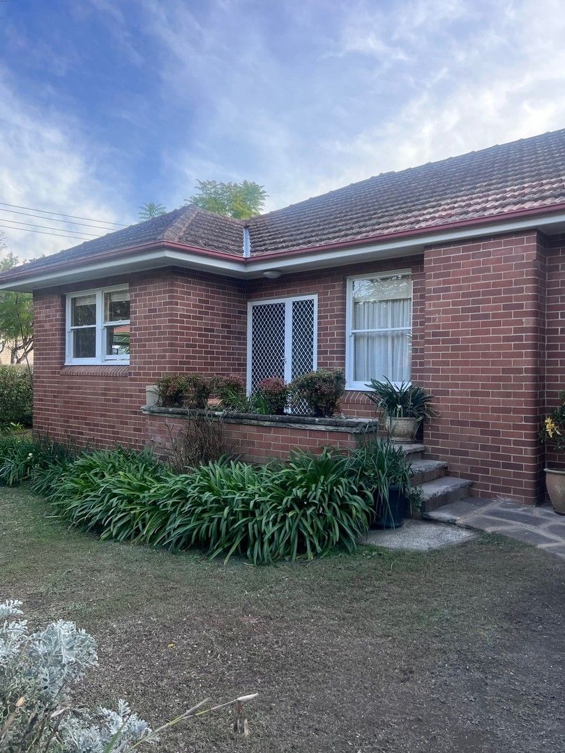 3 bedrooms House in 1 Auburn Street POINT FREDERICK NSW, 2250