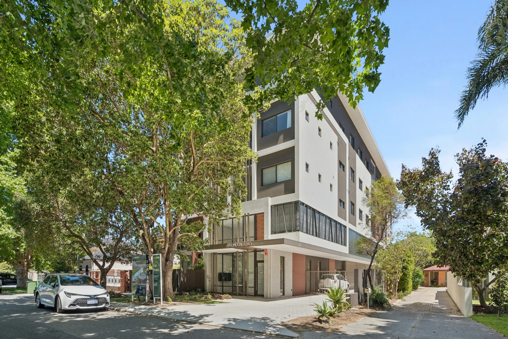 Additional image 18 of 301/21 Kishorn Road, Applecross WA 6153