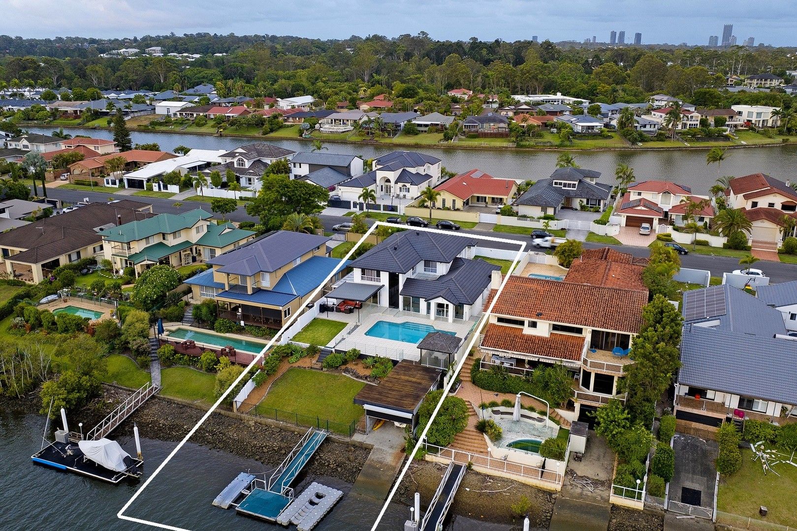 44 Cabana Boulevard, Benowa Waters QLD 4217, Image 1