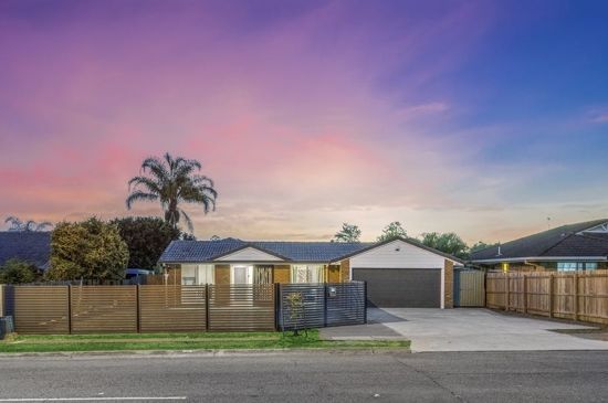 4 bedrooms House in 136 Warrigal Road RUNCORN QLD, 4113