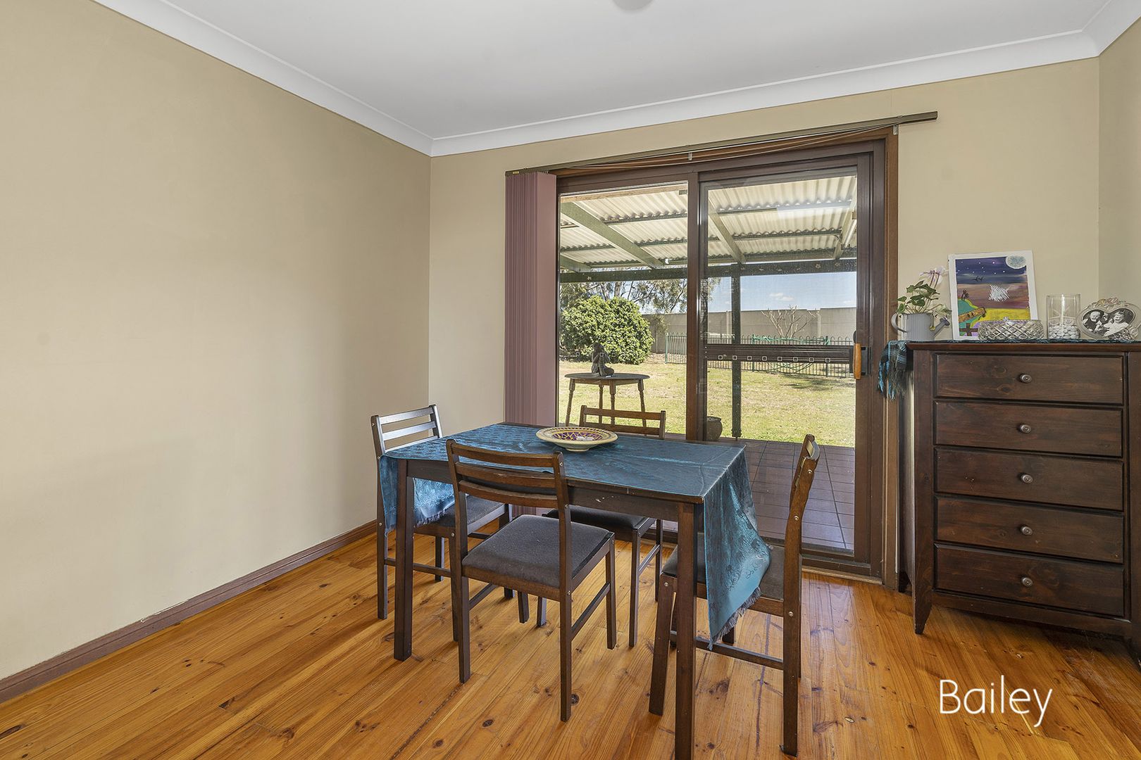 4 Sever Close, Singleton NSW 2330, Image 2