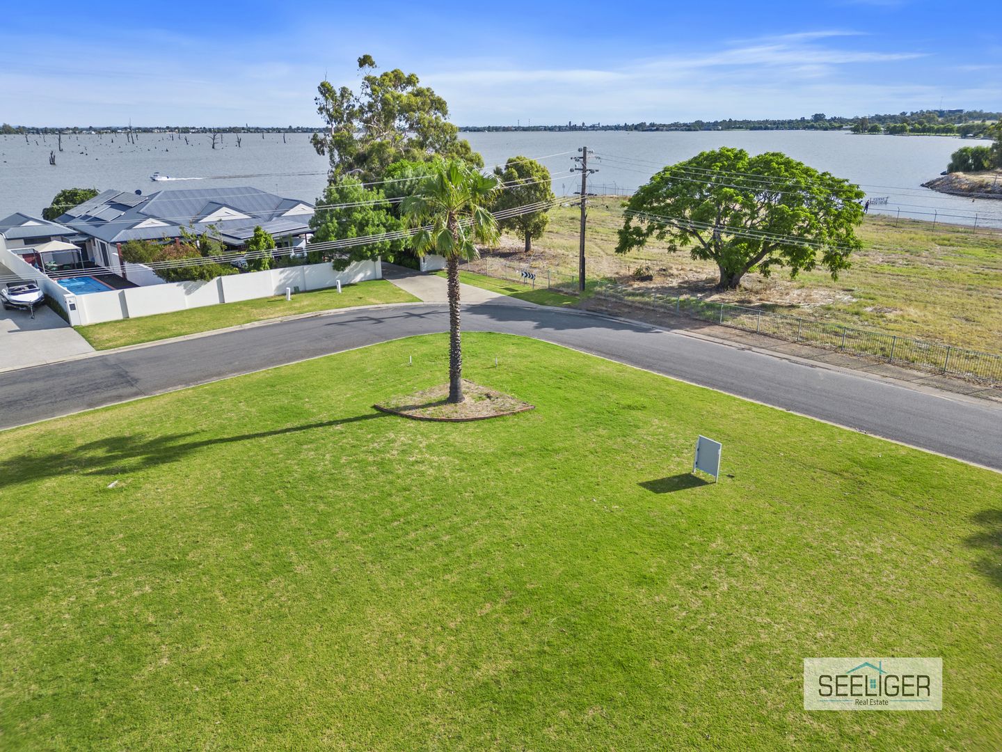 18 Lang Street, Mulwala NSW 2647 Domain