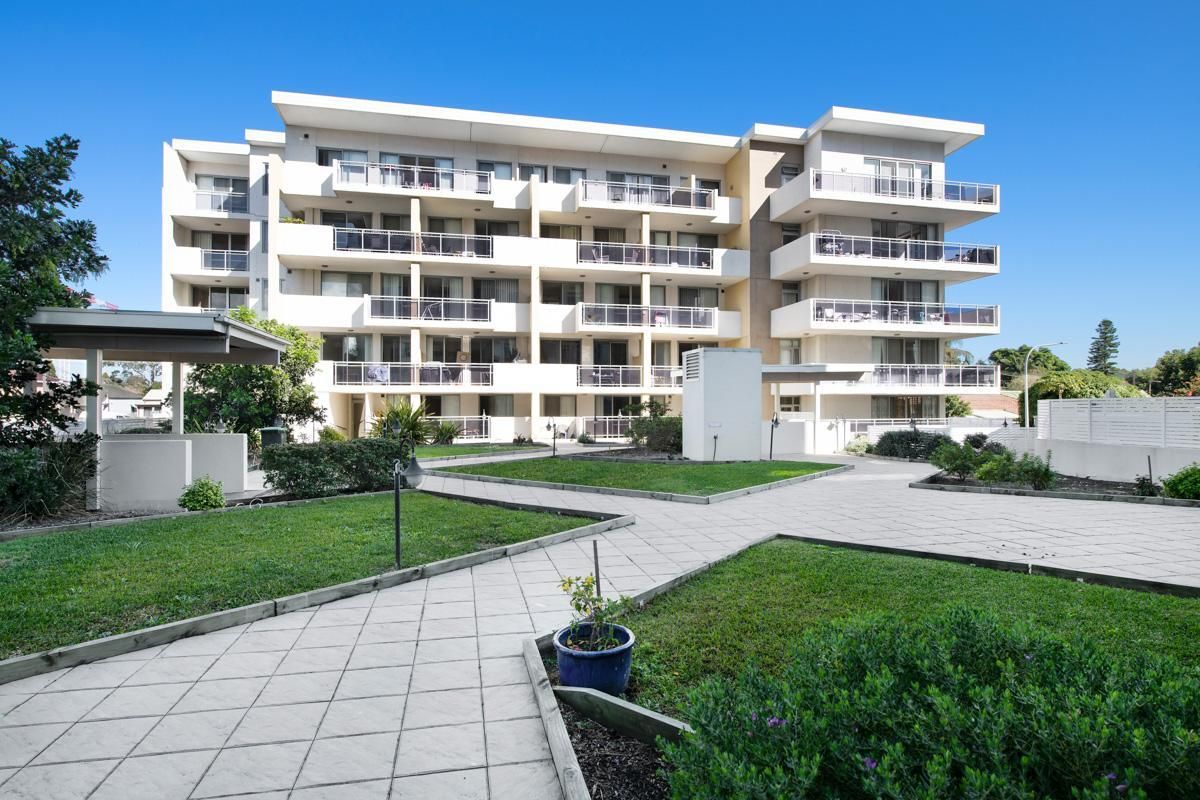 2 bedrooms Apartment / Unit / Flat in b306/20 Innesdale Road WOLLI CREEK NSW, 2205