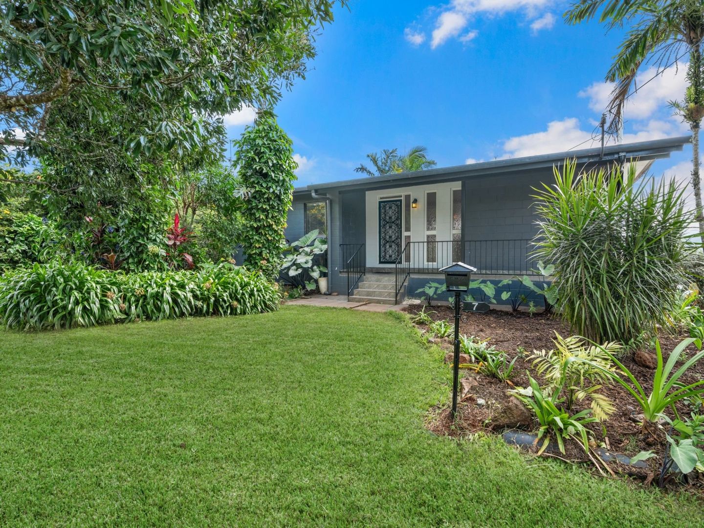 7 Tenth Avenue, Atherton QLD 4883, Image 1