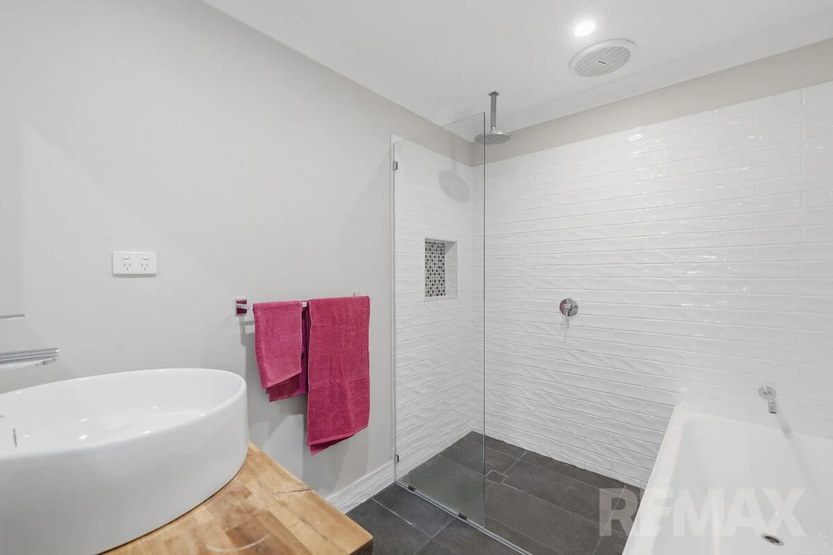 Additional image 22 of 55 Geneva Crescent, Lake Albert NSW 2650