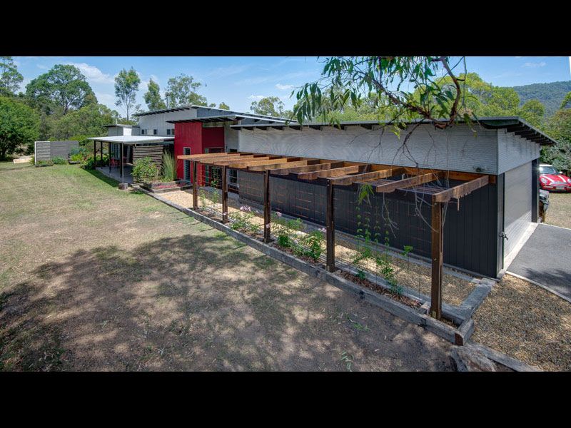 4 Tallowood Drive, Pullenvale QLD 4069, Image 2