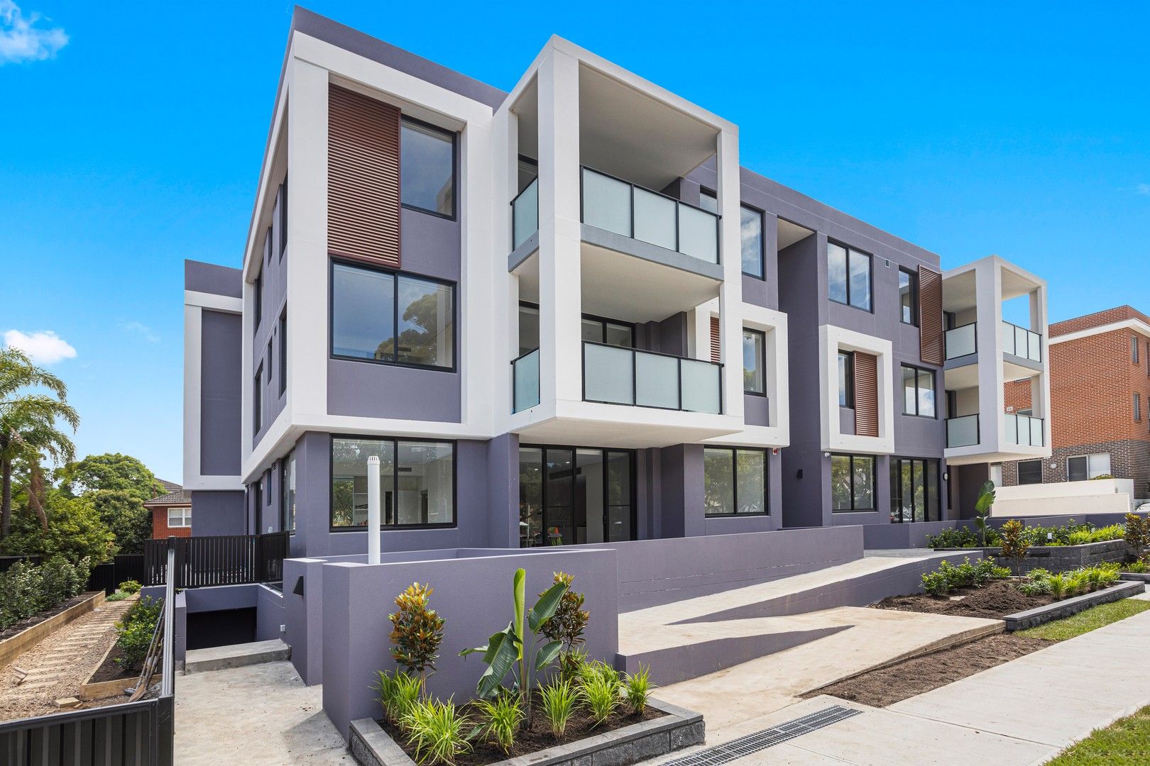 1 bedrooms Apartment / Unit / Flat in 204/70 Pitt Street MORTDALE NSW, 2223