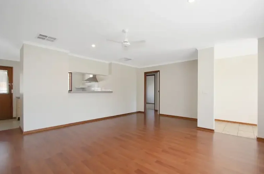 Additional image 2 of 4/18 La Fontaine Avenue, Lavington NSW 2641