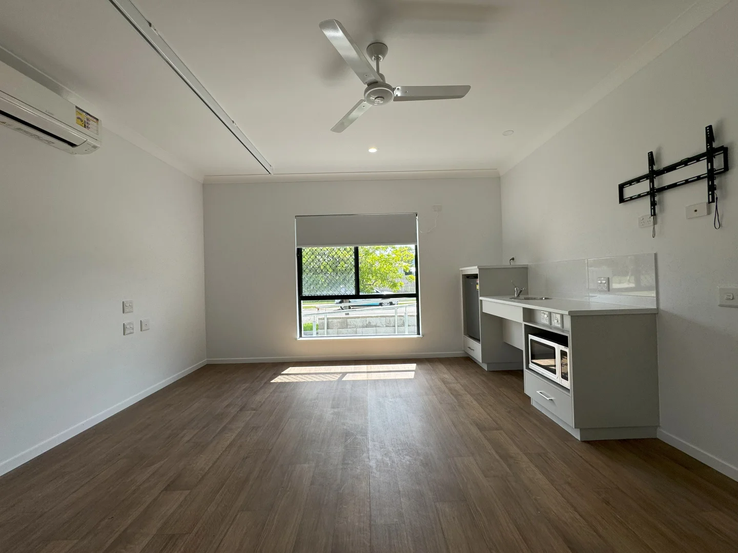 Additional image 8 of 16 Gambia Drive, Rasmussen QLD 4815