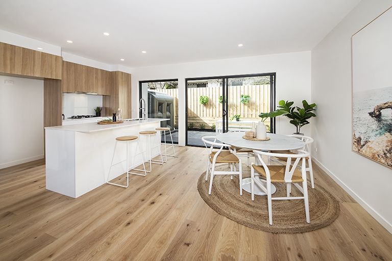 2 bedrooms Apartment / Unit / Flat in 9/1 Latrobe Street CHELTENHAM VIC, 3192