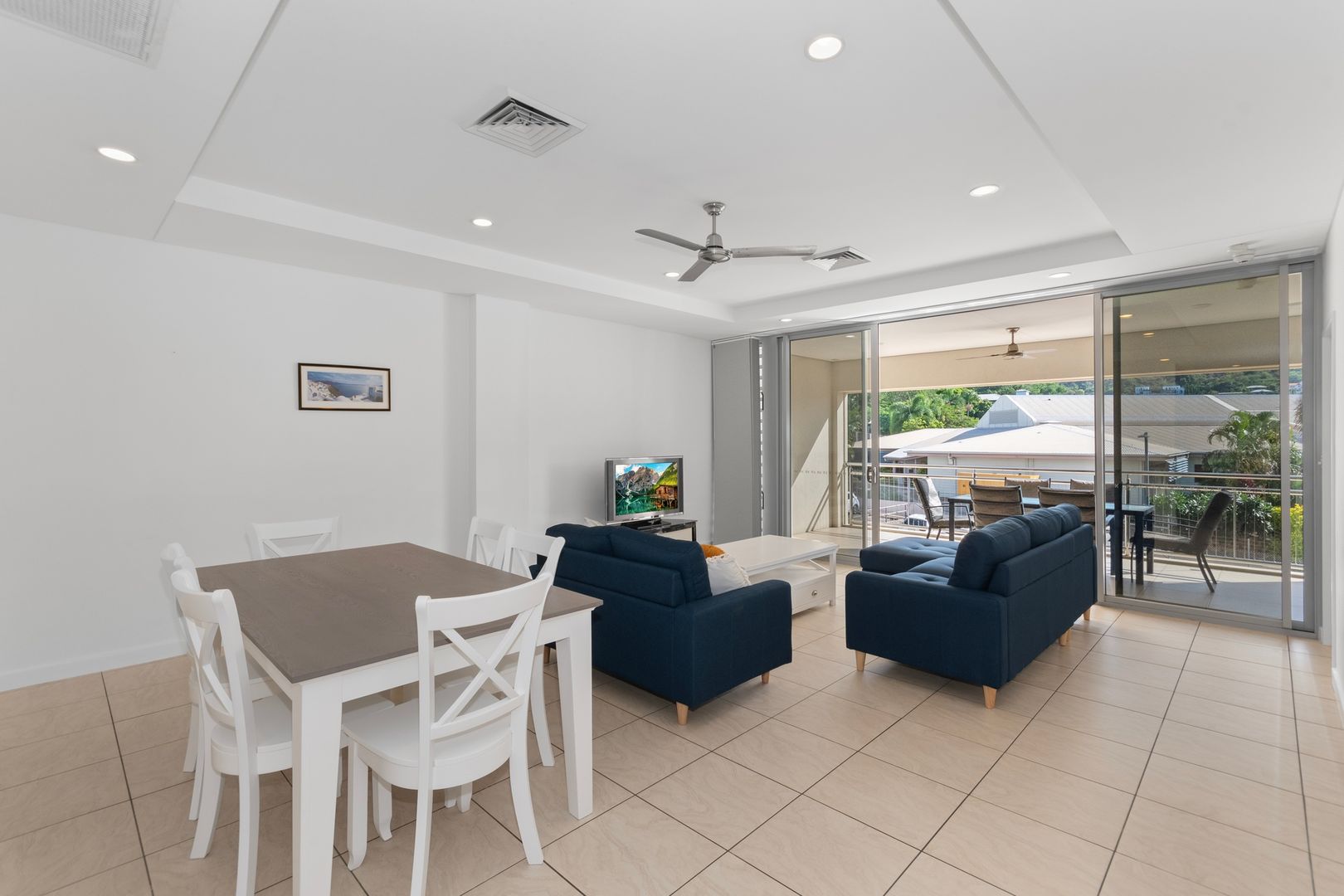 37/45 Gregory Street,, North Ward QLD 4810, Image 2