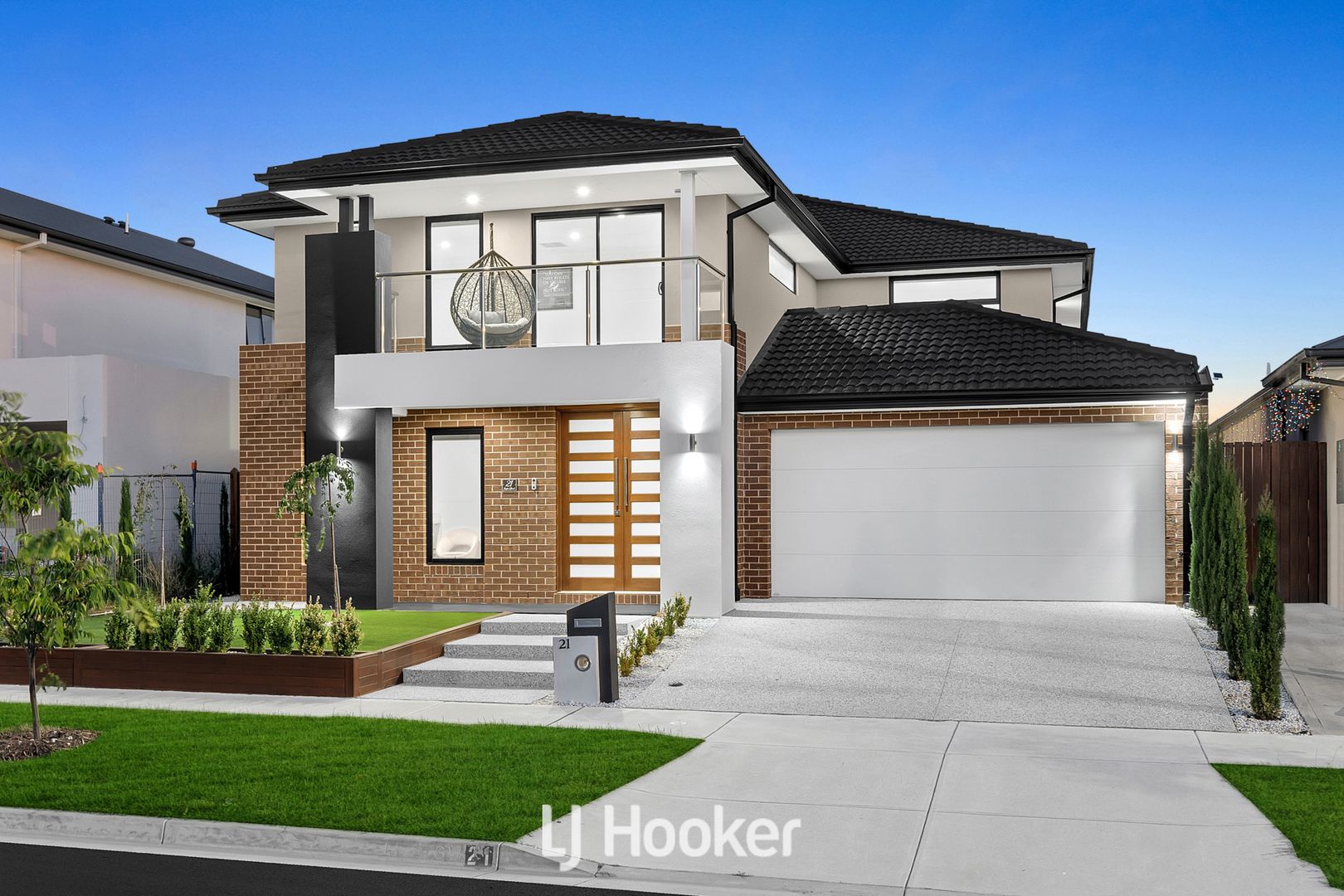 21 Jaylie Street, Clyde North VIC 3978, Image 1