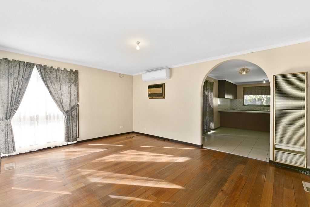 15 Baker Street, Lilydale VIC 3140, Image 2