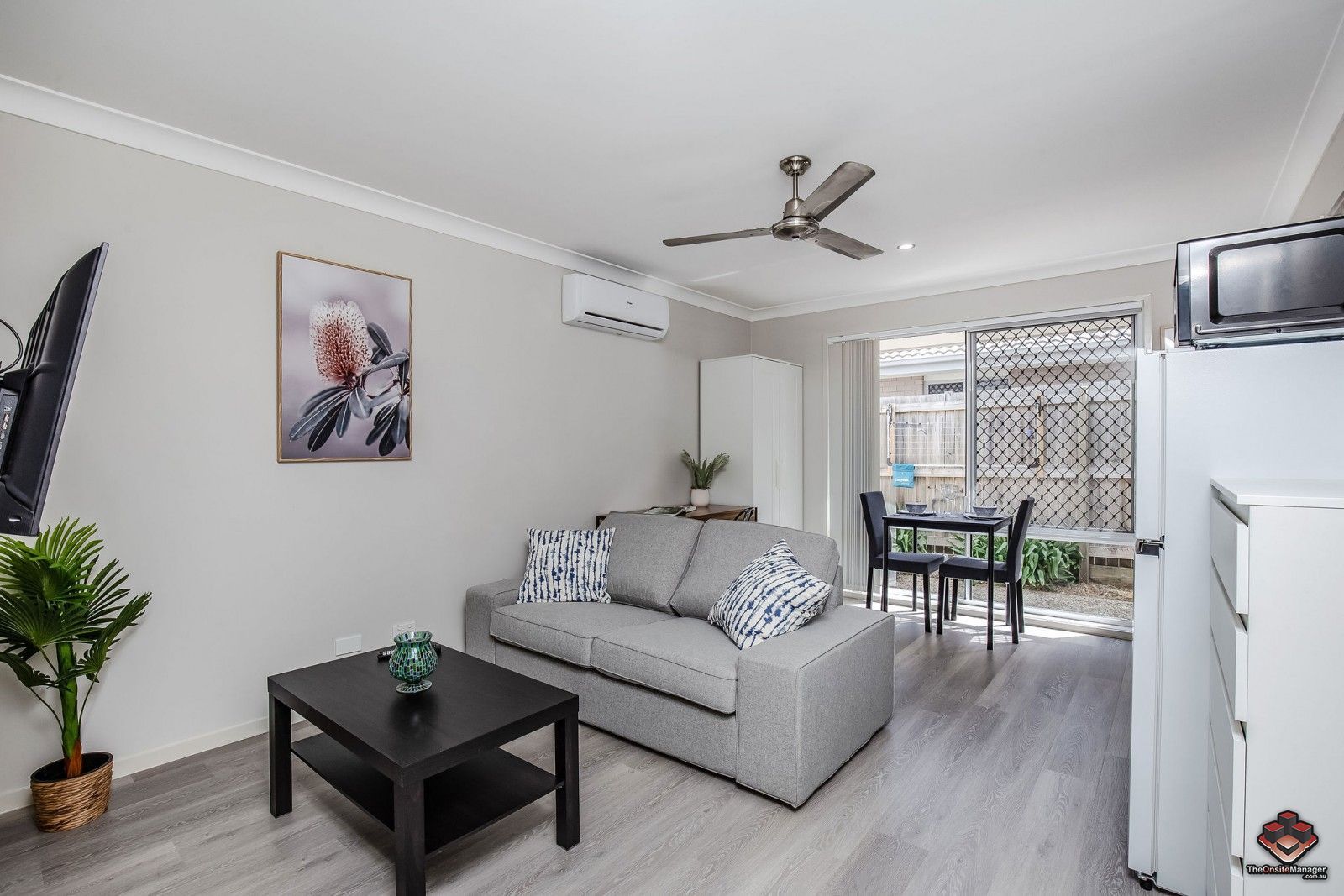 1 bedrooms Apartment / Unit / Flat in  PIMPAMA QLD, 4209