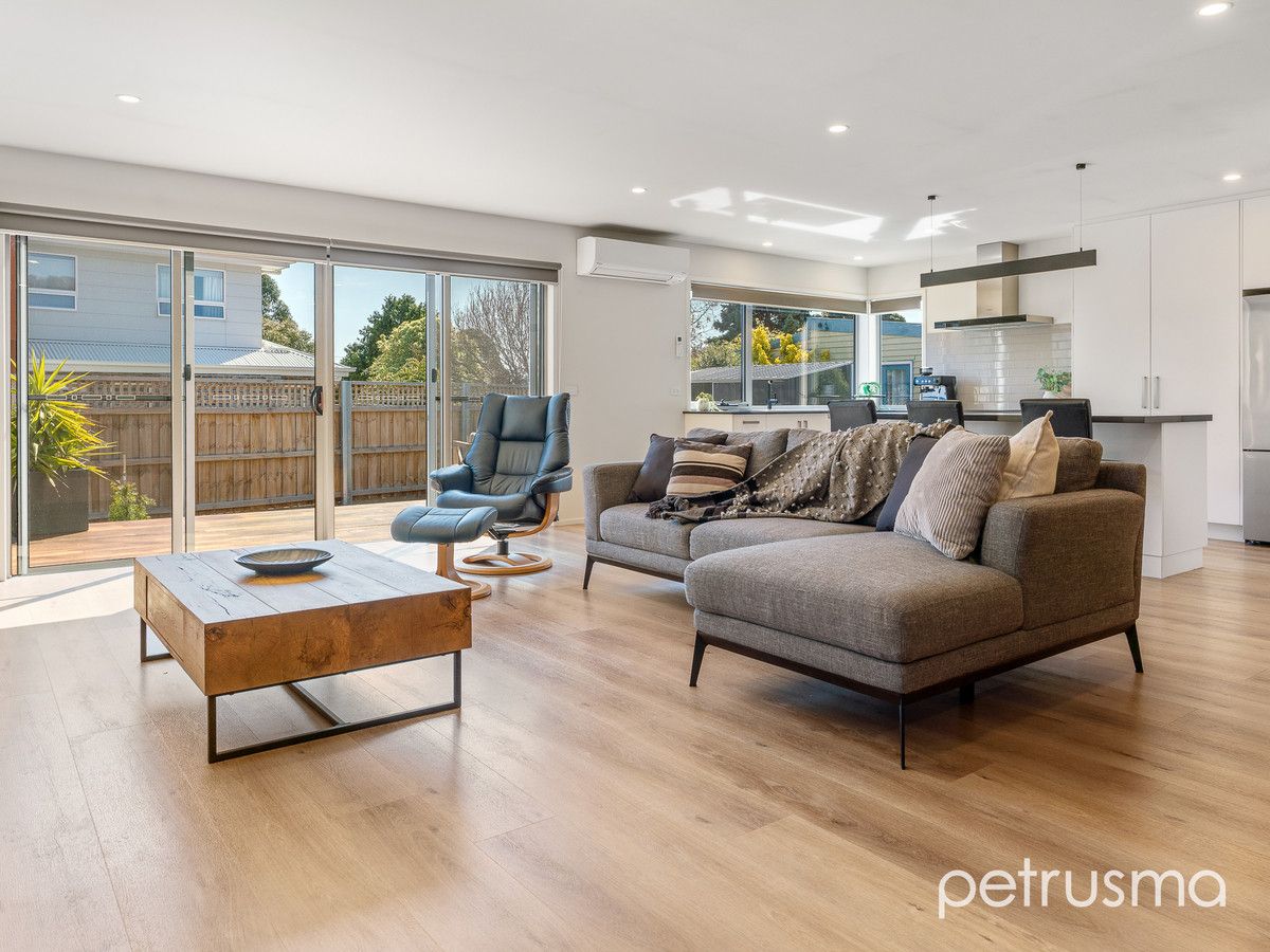 8 Damask Court, Cambridge TAS 7170, Image 1