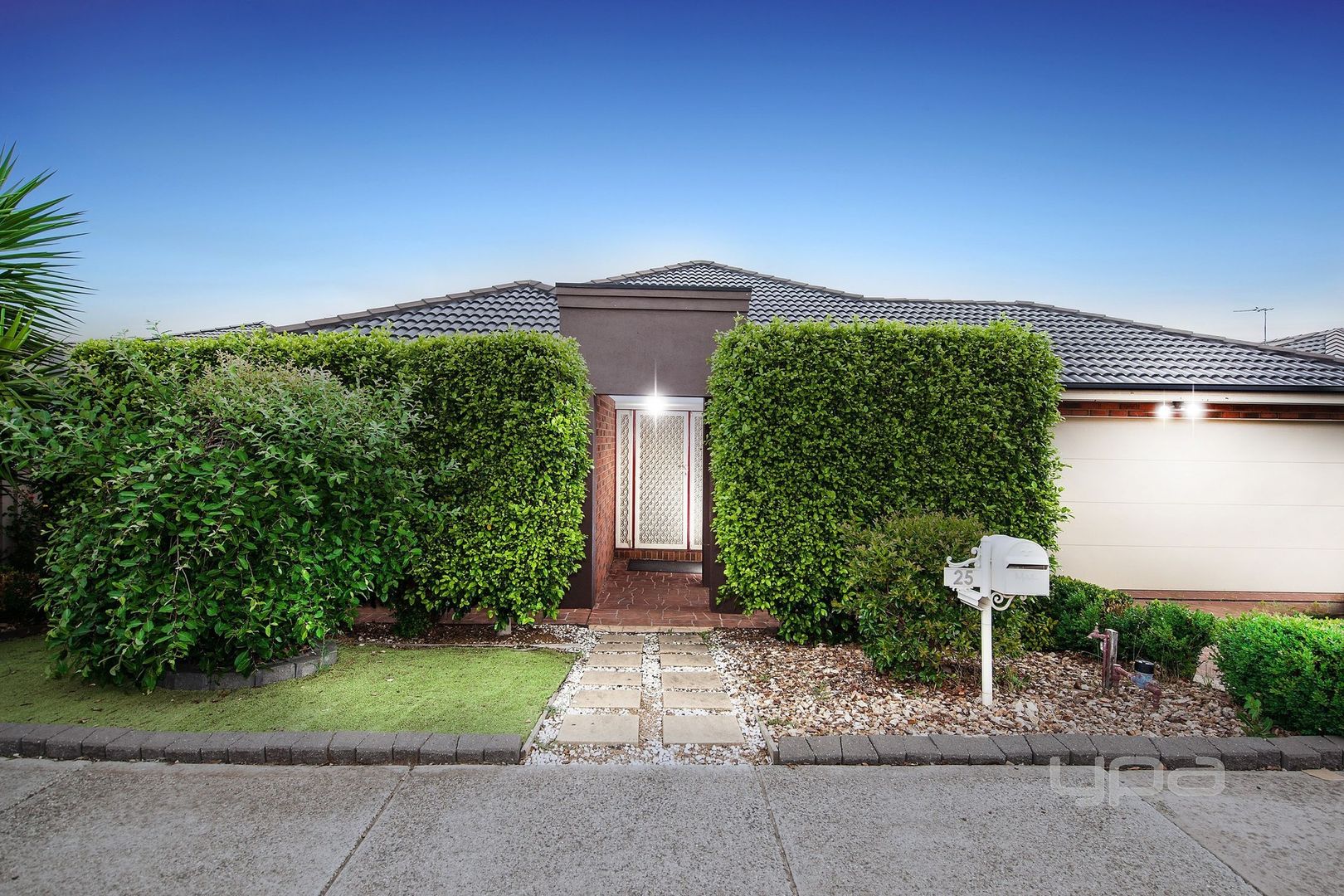 25 Wills Terrace, Burnside Heights VIC 3023, Image 1