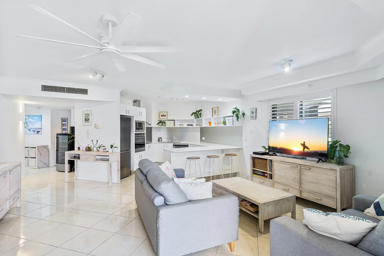 4/181 Esplanade, Cairns North QLD 4870